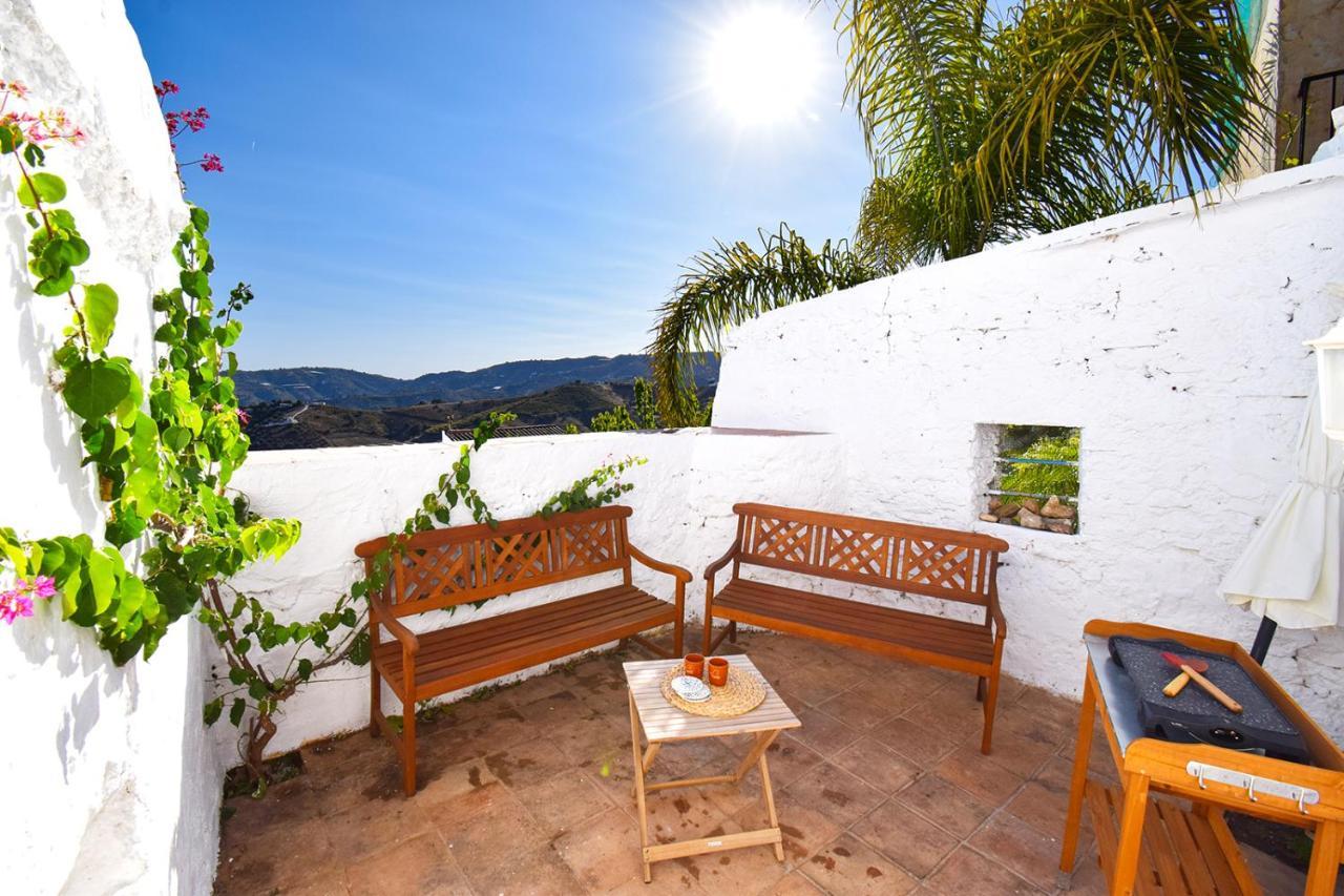 Casa Jazmin, Frigiliana Traditional Townhouse With Great Views Hansonholiday Rentals Eksteriør billede