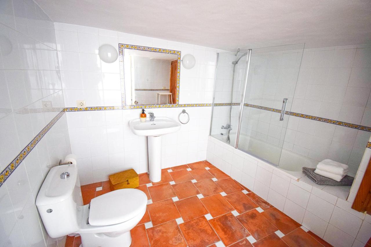 Casa Jazmin, Frigiliana Traditional Townhouse With Great Views Hansonholiday Rentals Eksteriør billede