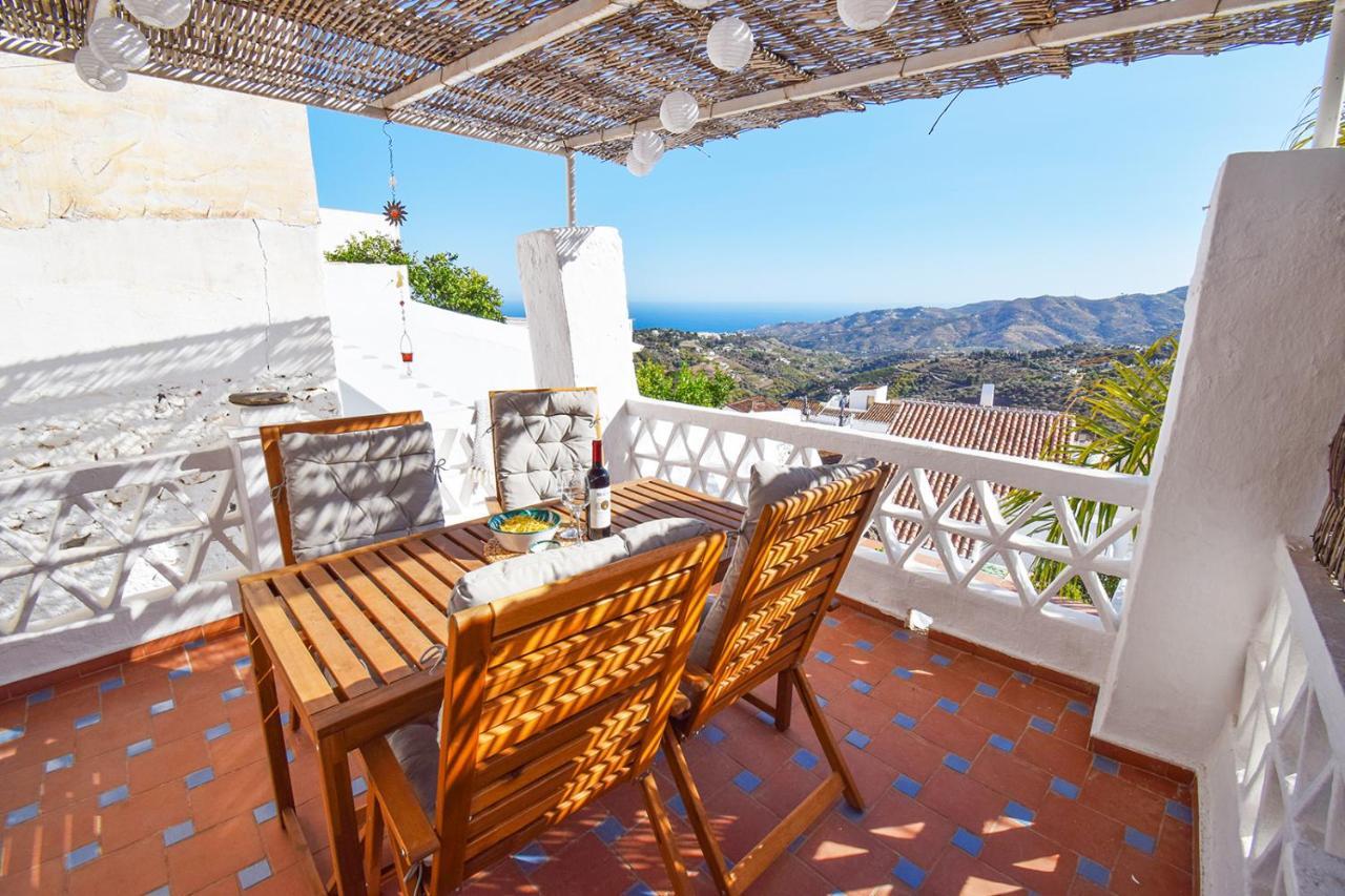 Casa Jazmin, Frigiliana Traditional Townhouse With Great Views Hansonholiday Rentals Eksteriør billede