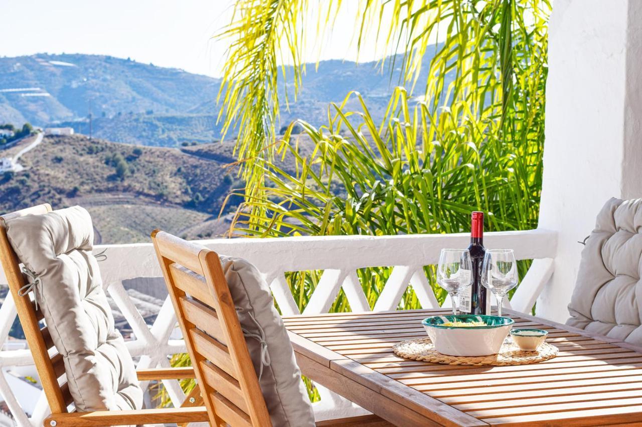 Casa Jazmin, Frigiliana Traditional Townhouse With Great Views Hansonholiday Rentals Eksteriør billede